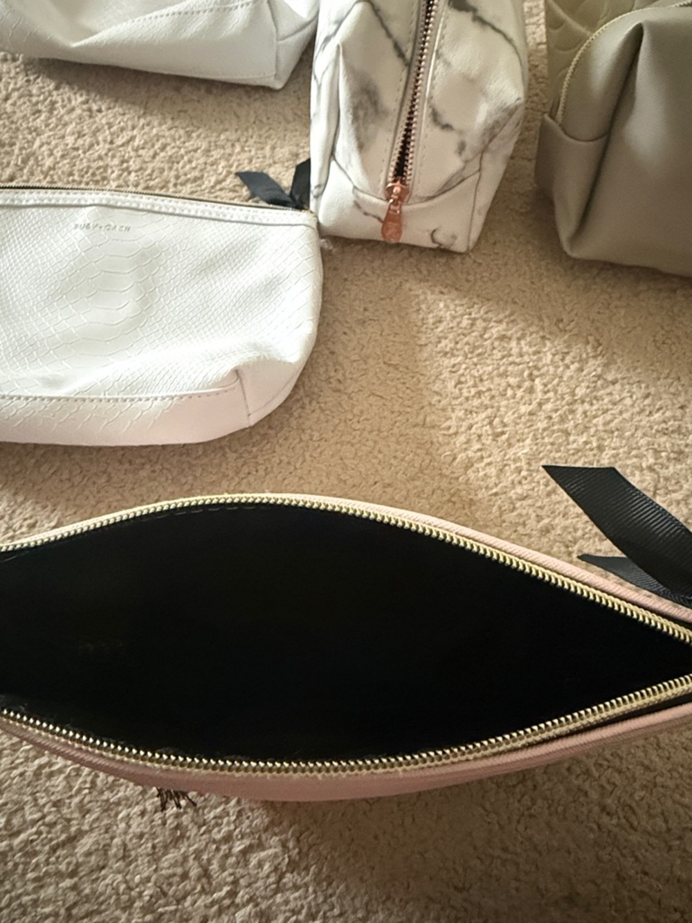 Assorted Women’s Cosmetic Pouch - Pink, White, Cream, Gray - Picture 2 of 3